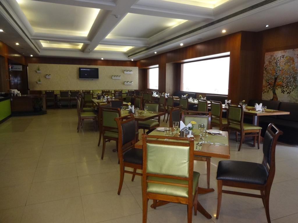 Hotel J P Cordial Bengalúr Exteriér fotografie